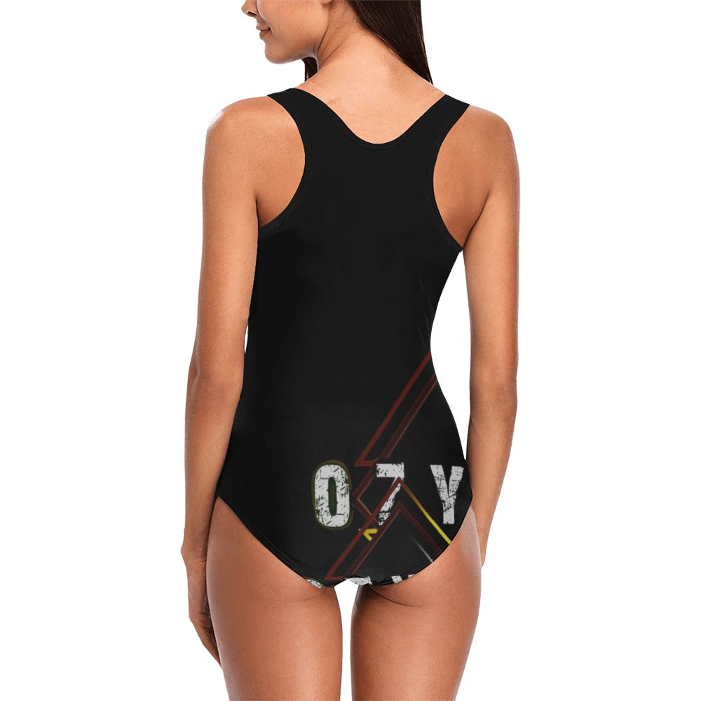 Black ''OZYLY'' multiple logo with black hem line